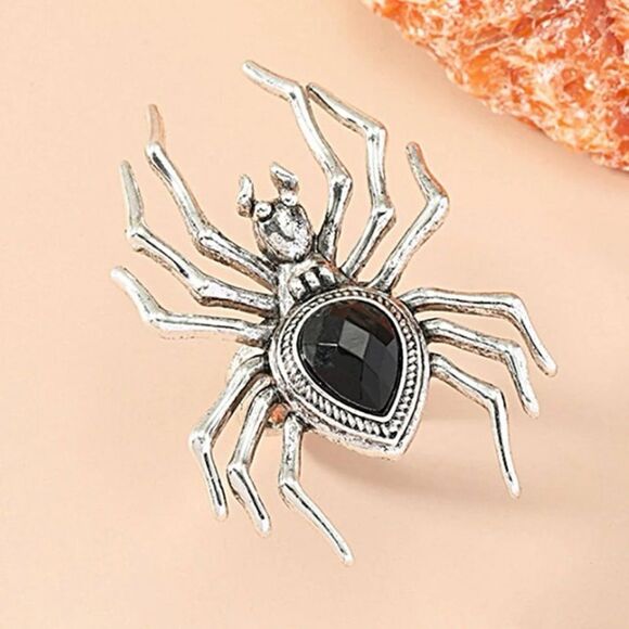 Dark Academia Silver Tone Goth Punk Regency Black Widow Onyx Cocktail Ring - Picture 3 of 5
